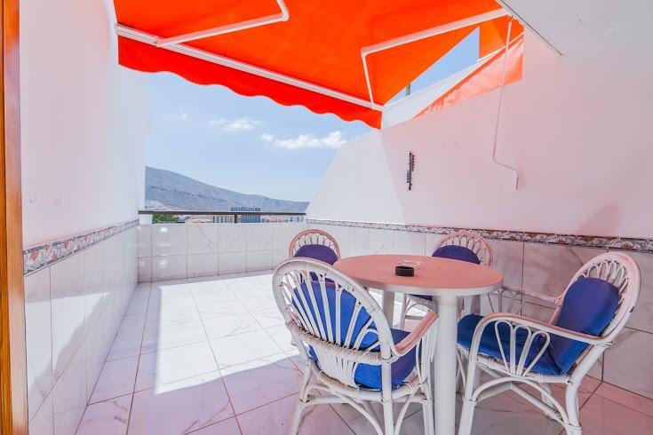 Colina Apartment Лос Кристианос Экстерьер фото